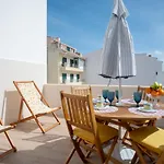 Olhos D'agua - Penthouse Apartament